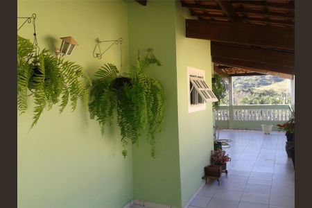 2_photo/94cf007e4b.8a706a3c1c8a5b40-ATLAS-cce29c49-4d64-416a-b181-f31ddfeca7c8.jpg de casa de condomínio à venda com 5 quartos, 620m² em Granja Viana II, Cotia