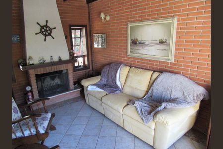 2_photo/94cf007fa3.646fae3a1fa4a2d8-ATLAS-2a2c488f-e4a4-4318-affd-fe2f12df50d9.jpg de casa de condomínio à venda com 4 quartos, 462m² em Granja Viana II, Cotia