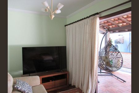 5_photo/94cf007fa3.646fae3a1fa4a2d8-ATLAS-3c244c85-70df-4591-ad69-ee7b50c5c1d8.jpg de casa de condomínio à venda com 4 quartos, 462m² em Granja Viana II, Cotia