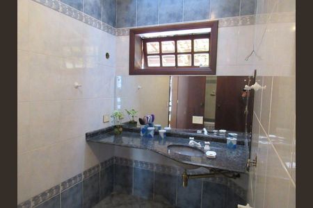 7_photo/94cf007fa3.646fae3a1fa4a2d8-ATLAS-6136f206-2d4a-4911-9a31-34e37518e41d.jpg de casa de condomínio à venda com 4 quartos, 462m² em Granja Viana II, Cotia