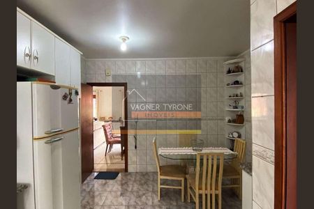 6_photo/94cf008221.b54e84cad56d527a-ATLAS-1e442aaa-bbd1-4b72-8f90-e2be8faa03d3.jpg de casa à venda com 3 quartos, 361m² em Granja Viana II, Cotia