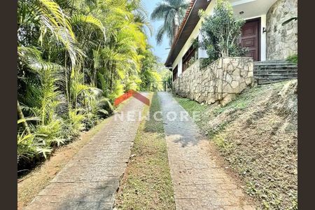 4_photo/94cf00828b.2166fbebe8fc1b24-ATLAS-db33dfd2-e997-47c0-acdd-5c2eaf923e3c.jpg de casa à venda com 6 quartos, 641m² em Granja Viana, Cotia