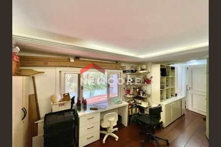 43_photo/94cf00828b.2166fbebe8fc1b24-ATLAS-e88a9f6e-b6a0-4c46-8fd5-c3d6303cf8e6.jpg de casa à venda com 6 quartos, 641m² em Granja Viana, Cotia