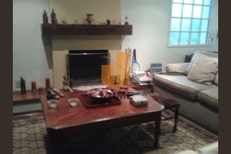 3_photo/94cf0082eb.e9bc35269128f7e8-ATLAS-78794d41-72ec-4e66-9346-138da6bdb32c.jpg de casa para alugar com 4 quartos, 322m² em Cotia, Cotia