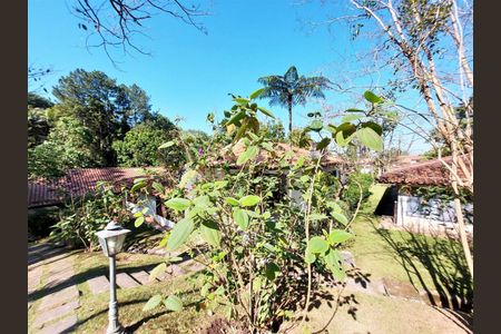 26_photo/94cf008329.f2bfaed4af7a5e8b-ATLAS-5ccc10a4-fb91-42ac-be7c-9060c2a143d3.jpg de casa à venda com 4 quartos, 282m² em Granja Viana II, Cotia
