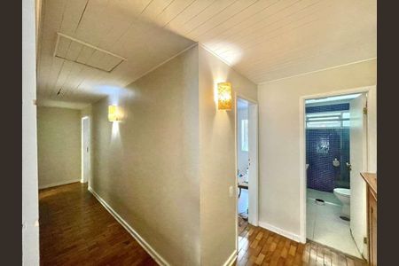 12_photo/94cf0083b3.967bb43d6f31e30b-ATLAS-35b8e3e4-d368-4bc4-9a9c-78381739e7b8.jpg de casa de condomínio à venda com 4 quartos, 282m² em Granja Viana II, Cotia