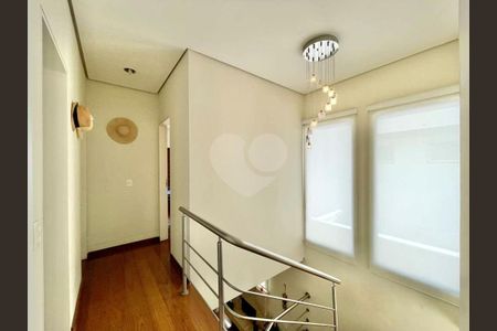 3_photo/94cf0083b5.7d44486df2fbe63f-ATLAS-0552d5f4-031e-41ff-92e7-8a63ec2e29ae.jpg de casa de condomínio à venda com 3 quartos, 173m² em Granja Viana II, Cotia