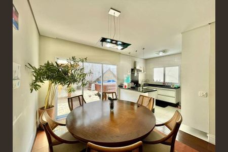 4_photo/94cf0083b5.7d44486df2fbe63f-ATLAS-67fb98f2-ca80-498d-bc74-8a2698d5fb0d.jpg de casa de condomínio à venda com 3 quartos, 173m² em Granja Viana II, Cotia