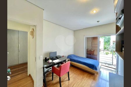 6_photo/94cf0083b5.7d44486df2fbe63f-ATLAS-b9c0247f-edfc-437e-ac1b-37ea05e67f18.jpg de casa de condomínio à venda com 3 quartos, 173m² em Granja Viana II, Cotia