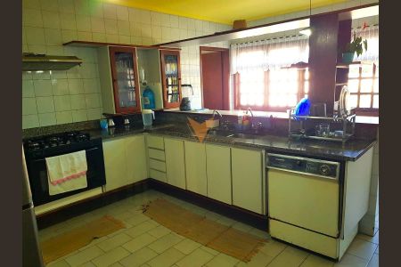 69_photo/94cf0083df.3af8837b6c36ea48-ATLAS-607c9e18-0a03-4a1a-9036-12d9d914da1f.jpg de casa à venda com 6 quartos, 10m² em Cotia, Cotia