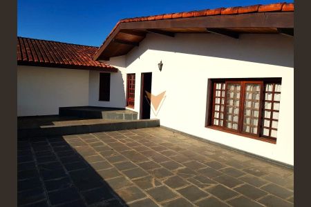 77_photo/94cf0083df.3af8837b6c36ea48-ATLAS-7471c19c-db91-4053-8cc1-0d7cb498de7f.jpg de casa à venda com 6 quartos, 10m² em Cotia, Cotia