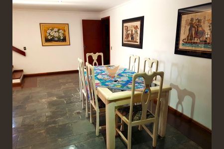 87_photo/94cf0083df.3af8837b6c36ea48-ATLAS-e63e06c9-9239-404d-8037-95b42c5815f0.jpg de casa à venda com 6 quartos, 10m² em Cotia, Cotia