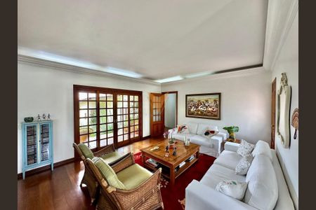 2_photo/94cf0083df.ffe3920d8fadaa88-ATLAS-979b65f1-dfc2-49ef-8eb4-eb2d45f0c9df.jpg de casa à venda com 4 quartos, 10m² em Cotia, Cotia