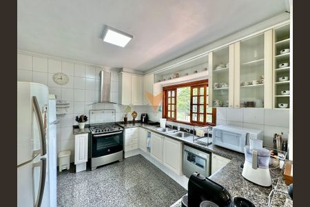 5_photo/94cf0083df.ffe3920d8fadaa88-ATLAS-a04b3d81-cffb-496f-8381-10ff6a3cd647.jpg de casa à venda com 4 quartos, 10m² em Cotia, Cotia