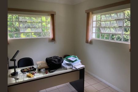 25_photo/94cf008681.40e4deb5a359780d-ATLAS-762a742b-4853-44a6-bdbe-8b0f32dc6f9f.jpg de casa à venda com 4 quartos, 228m² em Granja Viana II, Cotia