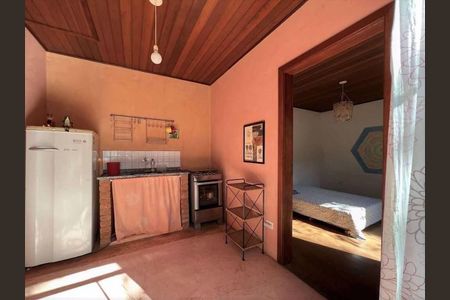 7_photo/94cf0086ed.2f15d505e37c7ac5-ATLAS-454c0ff7-2f3f-4ee0-bf49-50e27eb545cf.jpg de casa à venda com 1 quarto, 537m² em Granja Viana II, Cotia