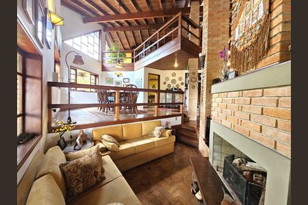 2_photo/94cf0086f7.d41ccc6539b5b4b0-ATLAS-1546a6aa-961b-4da5-9ad9-bda655326cfd.jpg de casa de condomínio à venda com 3 quartos, 500m² em Granja Viana II, Cotia