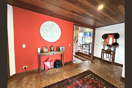 5_photo/94cf0086f7.d41ccc6539b5b4b0-ATLAS-183b88f1-e6fb-4b99-9055-2c5452e5e263.jpg de casa de condomínio à venda com 3 quartos, 500m² em Granja Viana II, Cotia