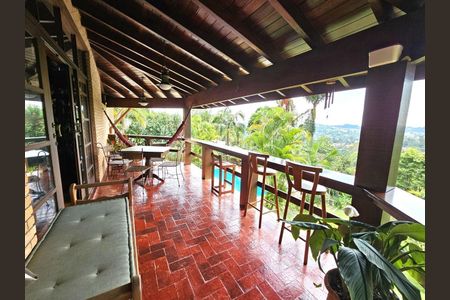 9_photo/94cf0086f7.d41ccc6539b5b4b0-ATLAS-8c17a1e4-0658-4933-9a4d-5cdf66922155.jpg de casa de condomínio à venda com 3 quartos, 500m² em Granja Viana II, Cotia