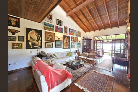 6_photo/94cf0086f7.d41ccc6539b5b4b0-ATLAS-c0b34b82-a362-4116-8d49-ce1c2d6870a5.jpg de casa de condomínio à venda com 3 quartos, 500m² em Granja Viana II, Cotia