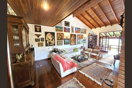 5_photo/94cf0086f7.d41ccc6539b5b4b0-ATLAS-e9dd220c-e7b6-4276-8ec5-fa8f54e83f8d.jpg de casa de condomínio à venda com 3 quartos, 500m² em Granja Viana II, Cotia