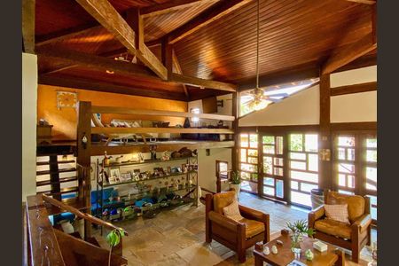 11_photo/94cf0087c9.4bfb7d22c1a5ae41-ATLAS-dfed4483-5a38-4fa7-9850-ca8febeee498.jpg de casa de condomínio à venda com 4 quartos, 400m² em Granja Viana II, Cotia