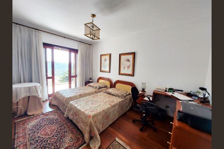 4_photo/94cf008815.50bf5329f2c9fa68-ATLAS-3622e95c-c85b-4366-b09b-8af17bd7f36b.jpg de casa à venda com 4 quartos, 650m² em Granja Viana II, Cotia