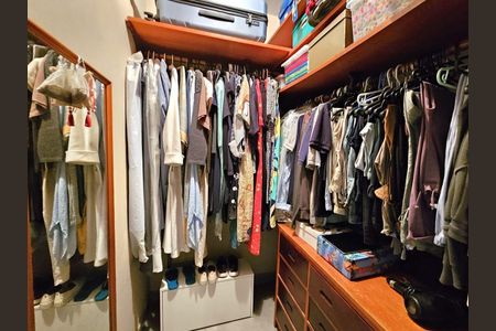 6_photo/94cf00887d.dd63bef89a0f751f-ATLAS-3e07c3be-d8d7-4e86-aaa7-814407a50df5.jpg de casa à venda com 5 quartos, 310m² em Granja Viana II, Cotia