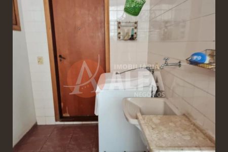 24_photo/94cf0088e5.ceff8192393c33de-ATLAS-5b8ac2ac-3c21-4db7-9a47-09ab9819df1f.jpg de casa à venda com 3 quartos, 300m² em Granja Viana II, Cotia