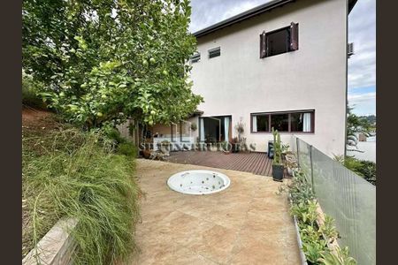 34_photo/94cf00893b.869d2fe0fea18954-ATLAS-4da4319b-ffcf-4493-a219-470aeda4ca9f.jpg de casa à venda com 3 quartos, 330m² em Cotia, Cotia