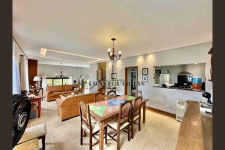 48_photo/94cf00893b.869d2fe0fea18954-ATLAS-a5186539-bd2e-4a70-aef7-479dd2f7d24f.jpg de casa à venda com 3 quartos, 330m² em Cotia, Cotia