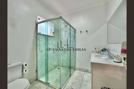 7_photo/94cf00893b.869d2fe0fea18954-ATLAS-a7c1cb7b-1bf6-4a1c-be3f-378d0632fda9.jpg de casa à venda com 3 quartos, 330m² em Cotia, Cotia