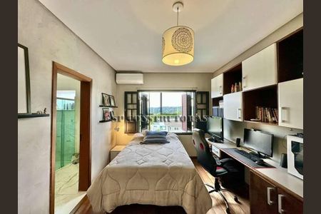 11_photo/94cf00893b.869d2fe0fea18954-ATLAS-d043a2c4-d67e-447d-9681-913f2170df9b.jpg de casa à venda com 3 quartos, 330m² em Cotia, Cotia