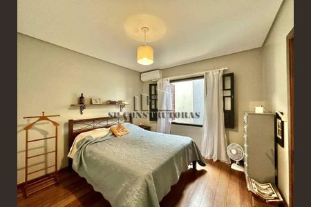 9_photo/94cf00893b.869d2fe0fea18954-ATLAS-d4c28ab7-244b-4f83-97f7-7d9e01d368ca.jpg de casa à venda com 3 quartos, 330m² em Cotia, Cotia