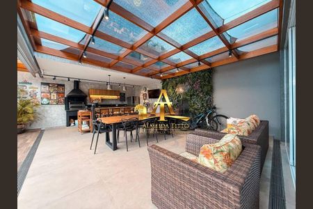 4_photo/94cf008c09.2f15d505e37c7ac5-ATLAS-dfabfb01-2e84-4f17-92b7-4a3904def0c8.jpg de casa à venda com 3 quartos, 225m² em Cotia, Cotia