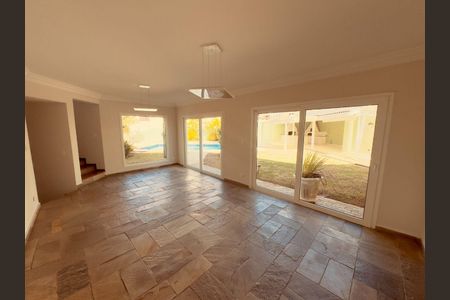 47_photo/94cf008c0f.ae3d86bef28e162d-ATLAS-187db1e3-5879-4f4f-ba01-b6082ae6367b.jpg de casa de condomínio à venda com 3 quartos, 490m² em Chácara Moinho Velho, Cotia