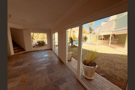 48_photo/94cf008c0f.ae3d86bef28e162d-ATLAS-726c878b-7bb6-48ff-b7e5-9c7551b57a05.jpg de casa de condomínio à venda com 3 quartos, 490m² em Chácara Moinho Velho, Cotia