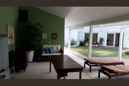 12_photo/94cf008c0f.ae3d86bef28e162d-ATLAS-e8a0c4d1-549e-42d5-93b7-2bc2aa6cad68.jpg de casa de condomínio à venda com 3 quartos, 490m² em Chácara Moinho Velho, Cotia