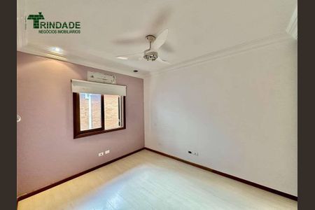 34_photo/94cf008c19.859d3ea7f11d789b-ATLAS-e4f84252-e2b4-4e07-9876-76e11ccc2400.jpg de casa de condomínio à venda com 4 quartos, 383m² em São Paulo II, Cotia