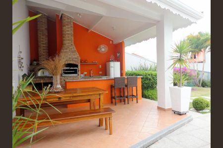 12_photo/94cf008c19.8f3f2a47dd94676f-ATLAS-37cc68c5-1b3e-4d67-8c48-1dc77e64671e.jpg de casa de condomínio à venda com 4 quartos, 492m² em Cotia, Cotia