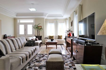 4_photo/94cf008c19.8f3f2a47dd94676f-ATLAS-b0a2e09e-cfef-4c6b-9901-c1e0af0290af.jpg de casa de condomínio à venda com 4 quartos, 492m² em Cotia, Cotia