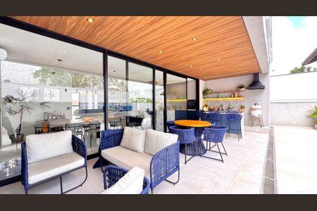 17_photo/94cf008c33.9ad21533b70d6dca-ATLAS-86e819e5-32eb-4850-9dcb-acd09c9f0b88.jpg de casa de condomínio à venda com 4 quartos, 360m² em São Paulo II, Cotia