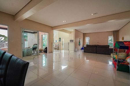 7_photo/94cf008c41.a22005448e98a483-ATLAS-d8b4ba5c-b8e9-4553-85dc-4e387677e0ed.jpg de casa à venda com 4 quartos, 467m² em Jardim Sao Paulo II, Cotia