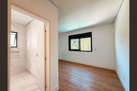 24_photo/94cf008c4b.f7e81ba1849dc159-ATLAS-44f47bb5-76c6-4ecf-a35b-e65b675a45f9.jpg de casa de condomínio à venda com 3 quartos, 263m² em São Paulo II, Cotia