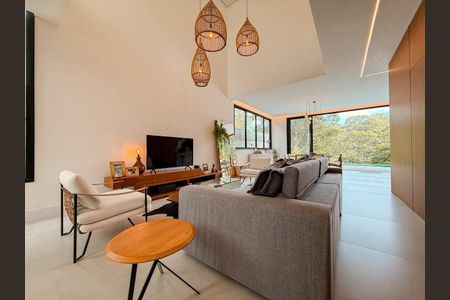 4_photo/94cf008c4b.f7e81ba1849dc159-ATLAS-6b27654c-a2ba-411d-9a39-8bb167dea37f.jpg de casa de condomínio à venda com 3 quartos, 263m² em São Paulo II, Cotia