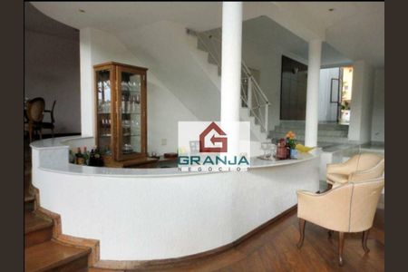 7_photo/94cf008c5b.1bb529b01f5e602e-ATLAS-a4d814f3-1e5e-4bf4-895f-bc1efc22b885.jpg de casa à venda com 4 quartos, 880m² em Cotia, Cotia