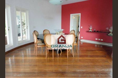 7_photo/94cf008c5b.1bb529b01f5e602e-ATLAS-e0c9bfee-4c00-4d93-b2af-8b7a89760ee7.jpg de casa à venda com 4 quartos, 880m² em Cotia, Cotia