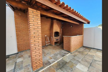 11_photo/94cf008c6d.49d655132eb04021-ATLAS-bbde829d-39fd-4971-ae92-99ecab7df7de.jpg de casa de condomínio à venda com 4 quartos, 280m² em São Paulo II, Cotia