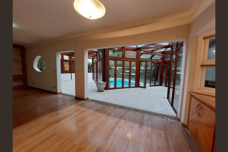 12_photo/94cf008c6d.ec0cc76b869982f2-ATLAS-cfcc20ef-7567-4f2c-b064-03591f73e6db.jpg de casa de condomínio à venda com 3 quartos, 300m² em Jardim Sao Paulo II, Cotia