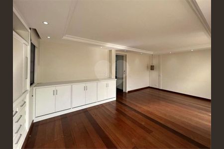 45_photo/94cf008c91.4d5f998e3e6d7143-ATLAS-7e16f460-cd9a-4e5a-a5b5-8a416d967bd0.jpg de casa à venda com 4 quartos, 360m² em Jardim Sao Paulo II, Cotia